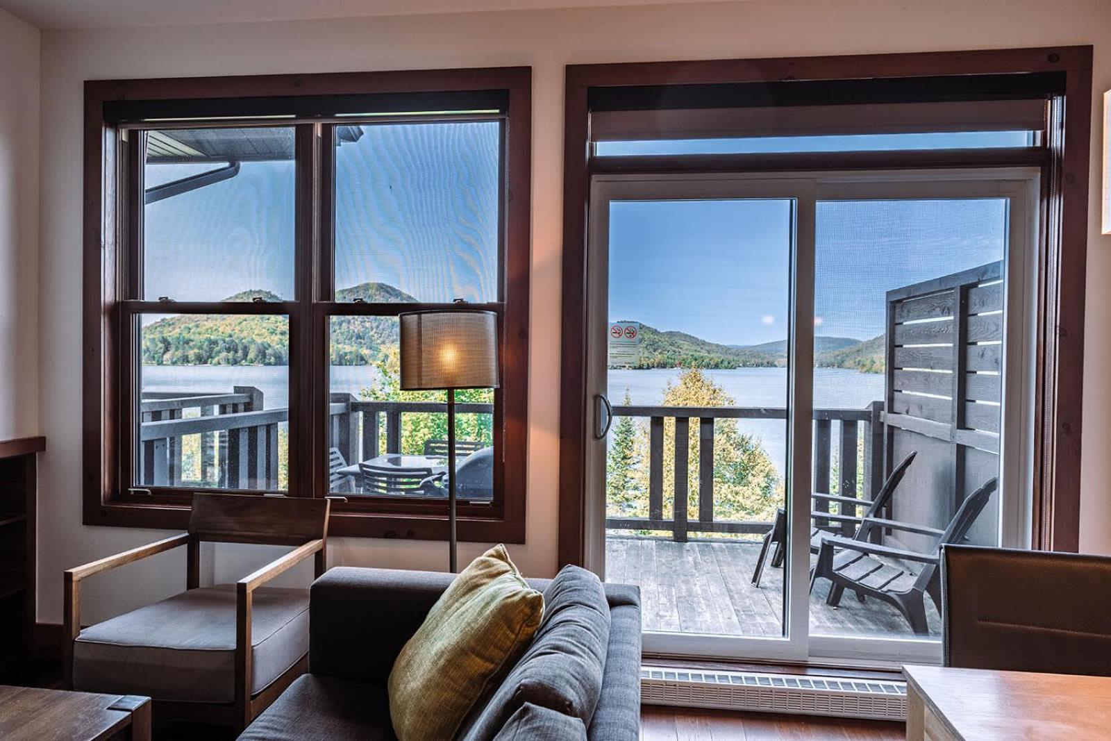 Lac-Superieur Lakefront Mountain View - Resort Loft מראה חיצוני תמונה