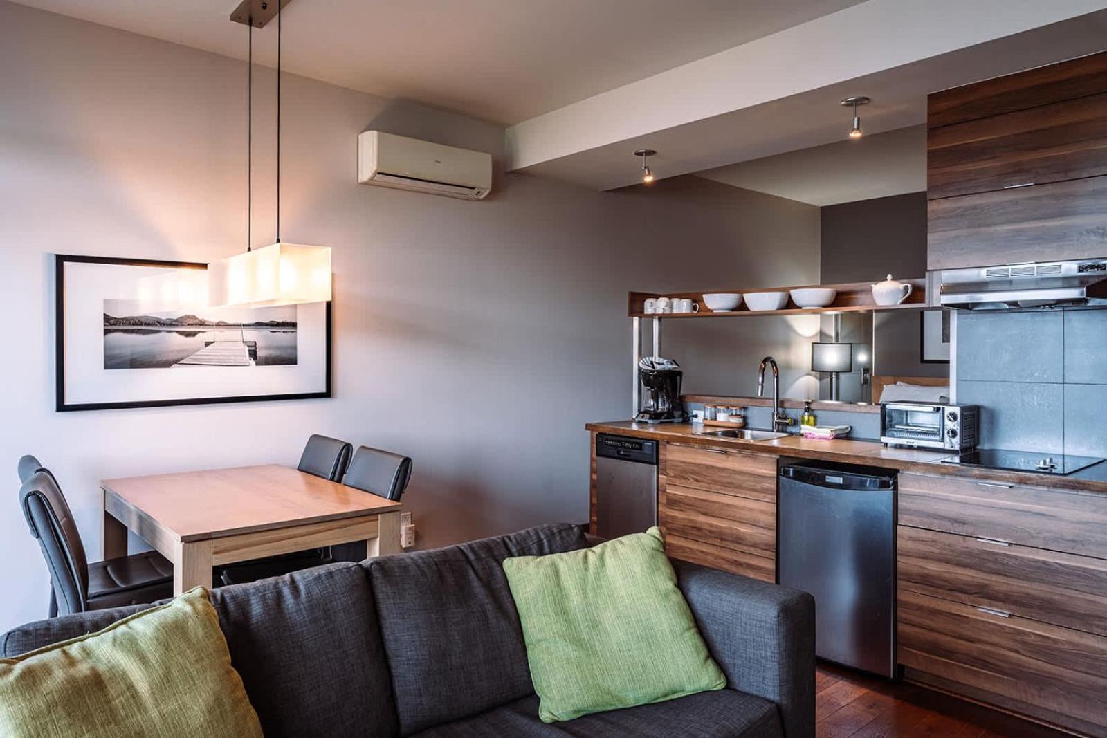 Lac-Superieur Lakefront Mountain View - Resort Loft מראה חיצוני תמונה